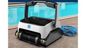 Meet the WYBOT Grampus 800, your pool’s new best friend!